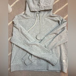 Vuori Hoodie ⭐️